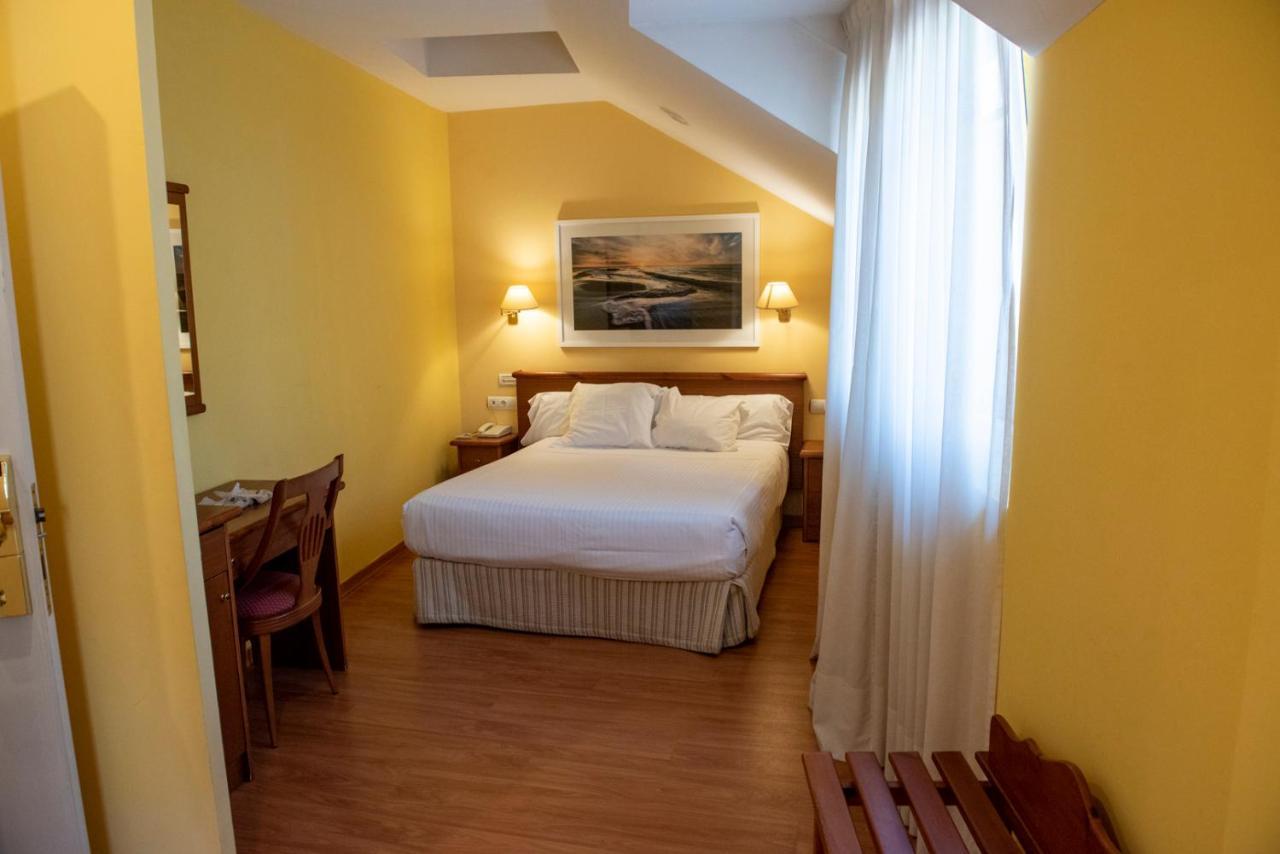 Hotel Faro De San Vicente San Vicente De La Barquera Exteriér fotografie